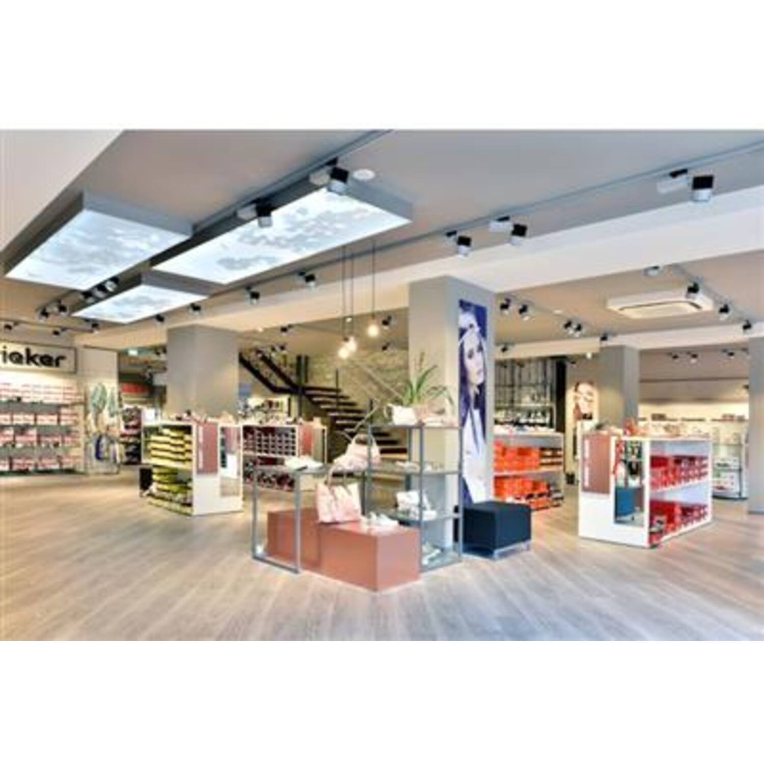 EXPONA Commercial Style 4081 Blond Limed Oak